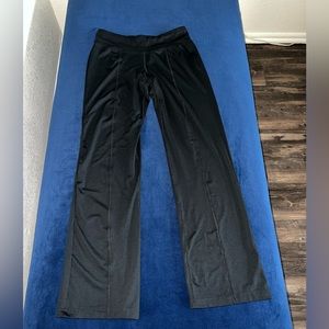 Black Nike dri fit flare leg pants size xs